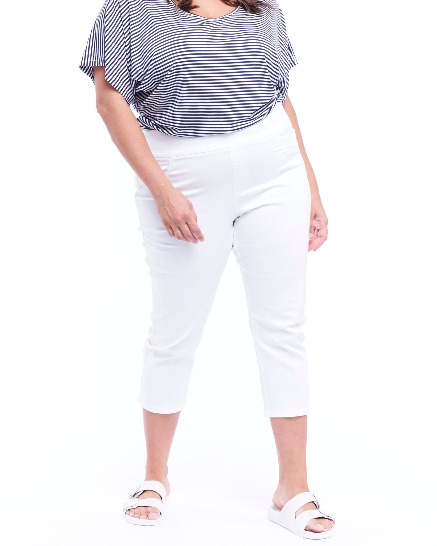 Women's plus clearance size white capris